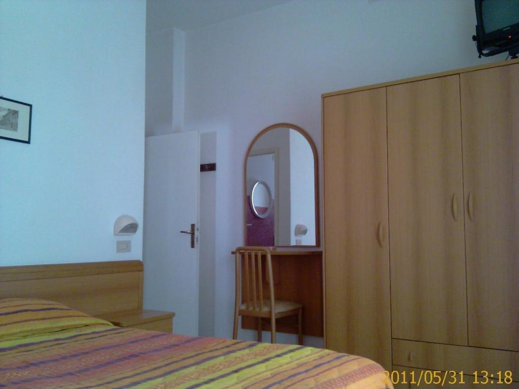 Hotel Leda Rimini Kamer foto