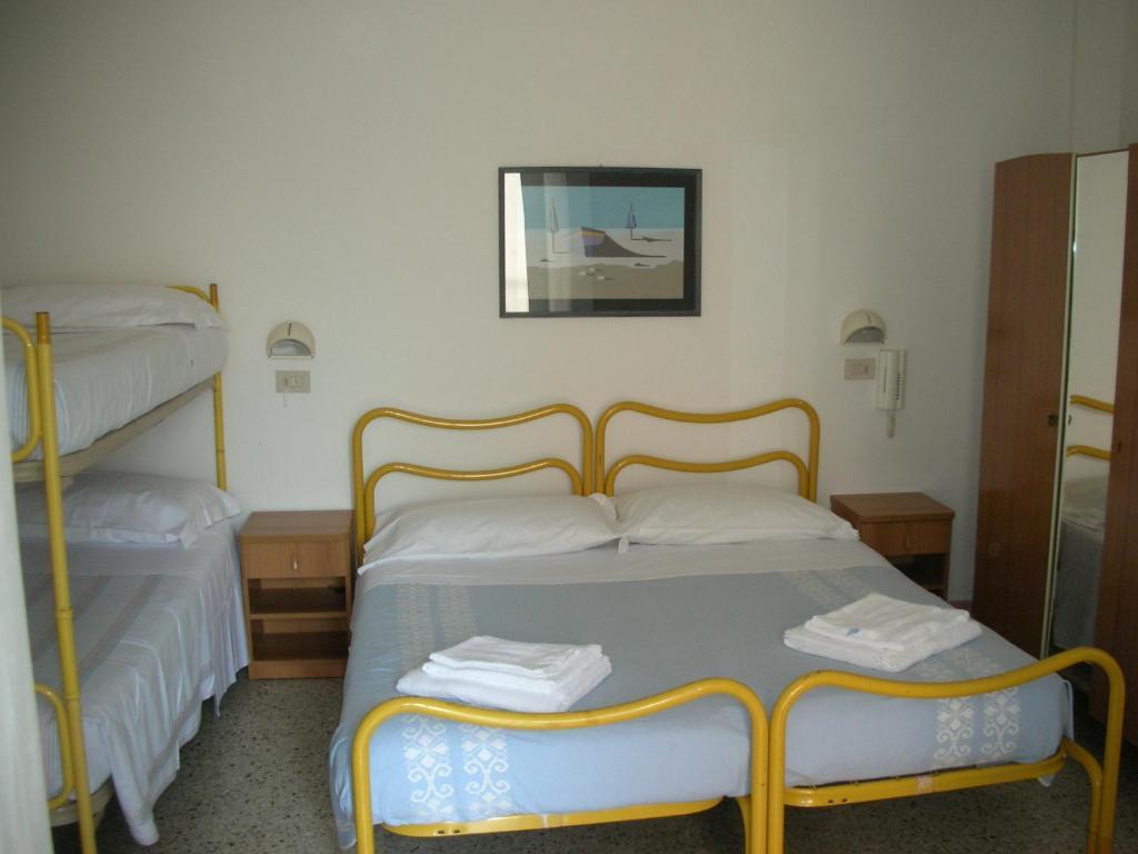 Hotel Leda Rimini Kamer foto
