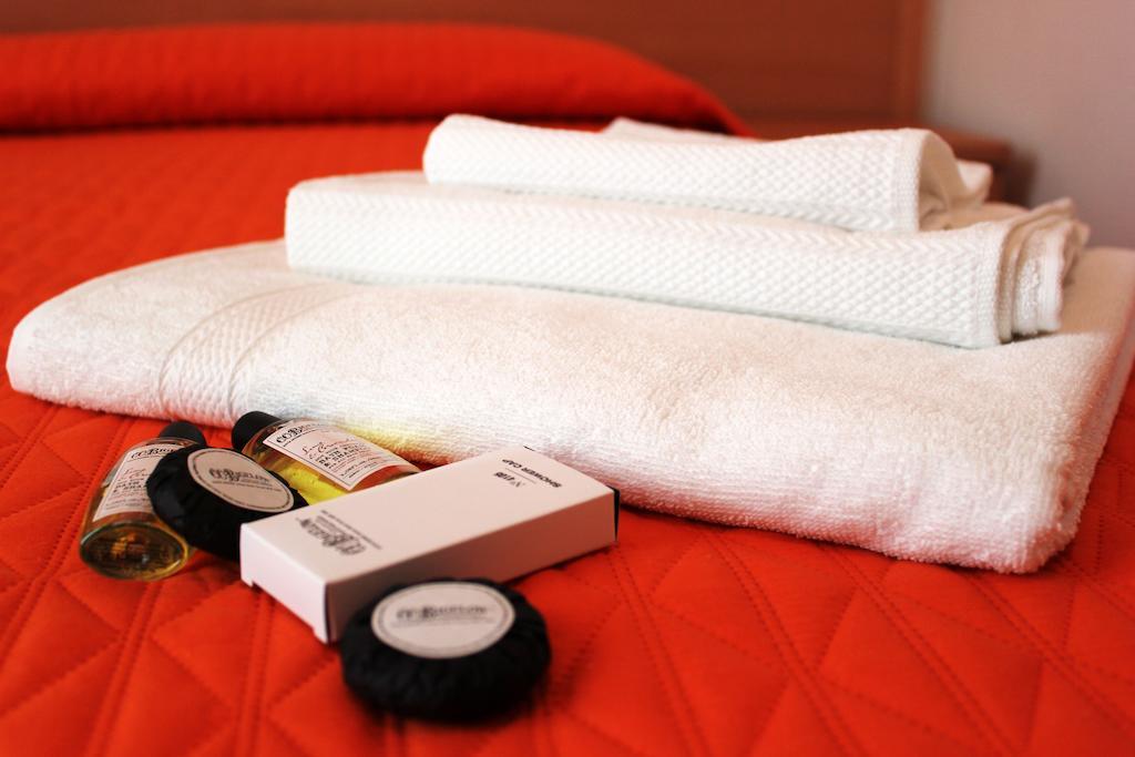 Hotel Leda Rimini Kamer foto